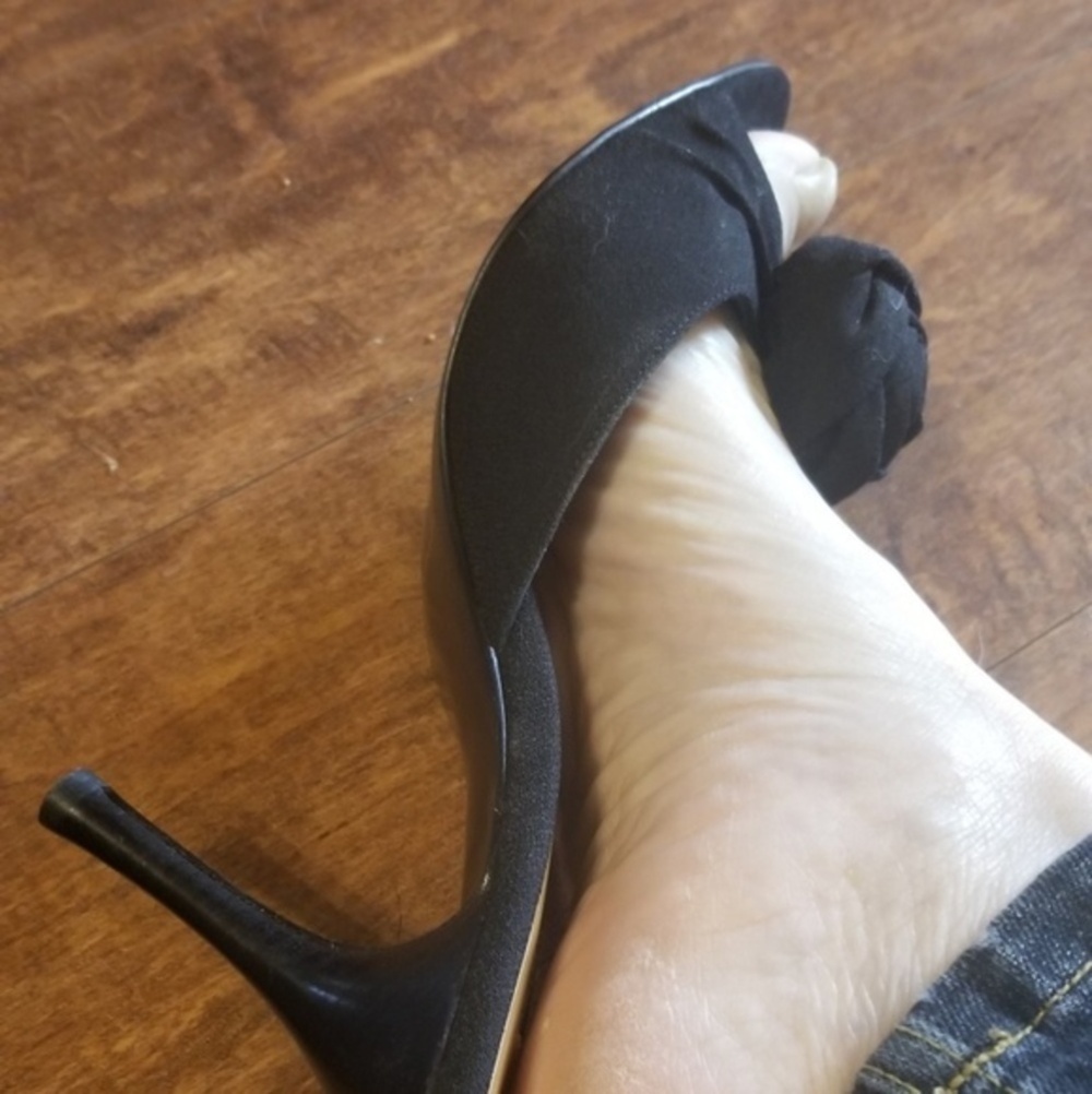 Beverly Feldman stiletto slides 9.5 new - Picture 2 of 8